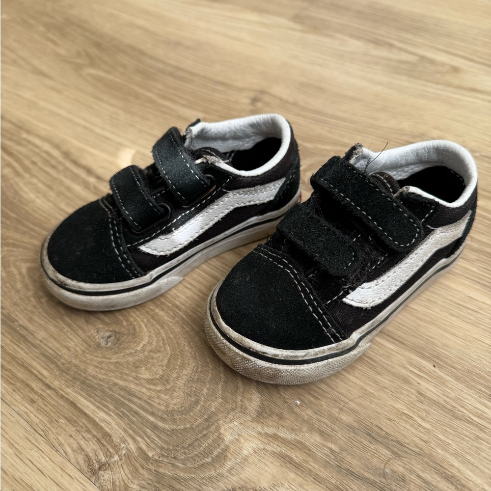 SIZE 5 Vans Old Skool V Toddler Shoes